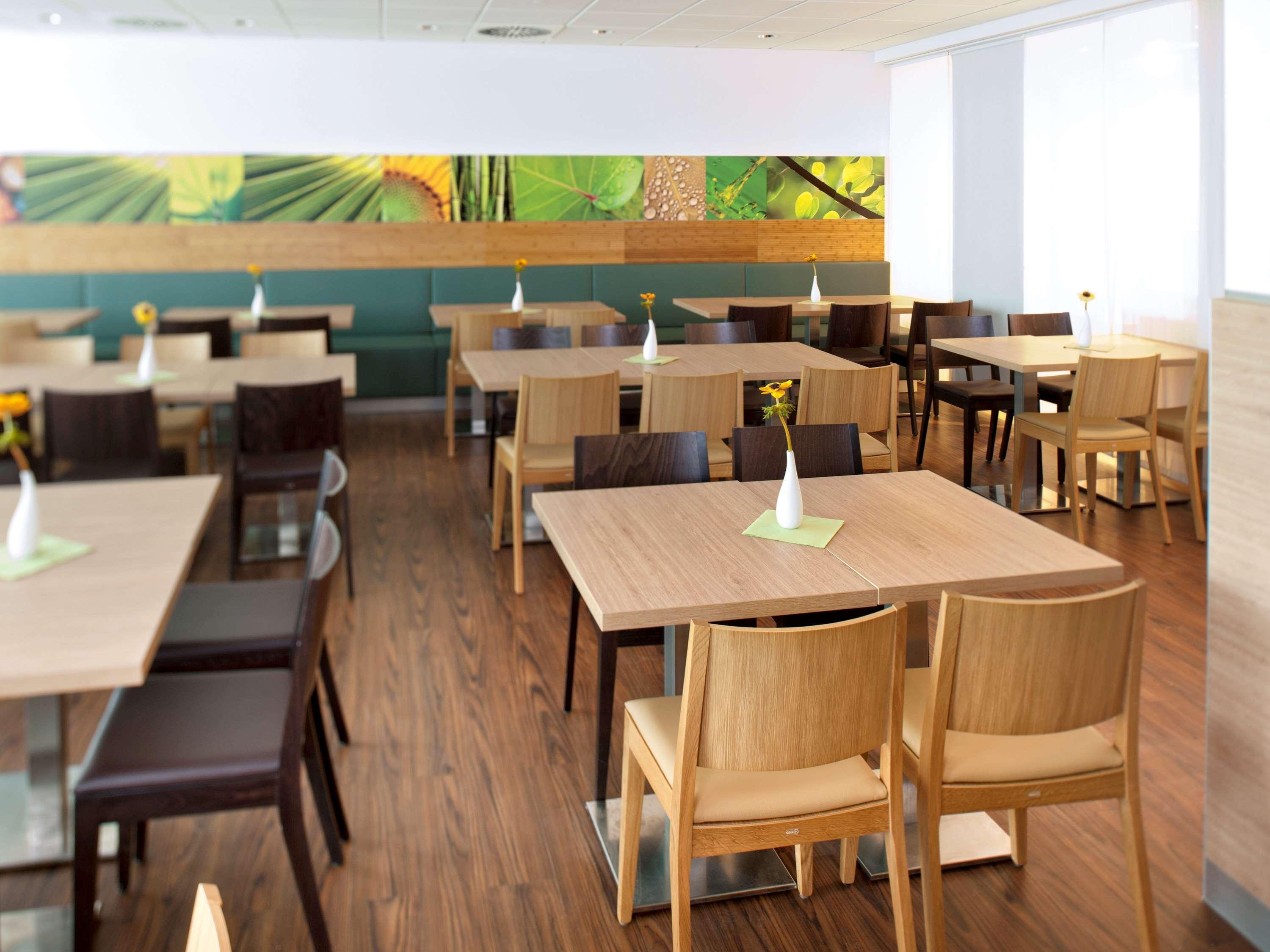 Hotel Ibis Hauptbahnhof 2*