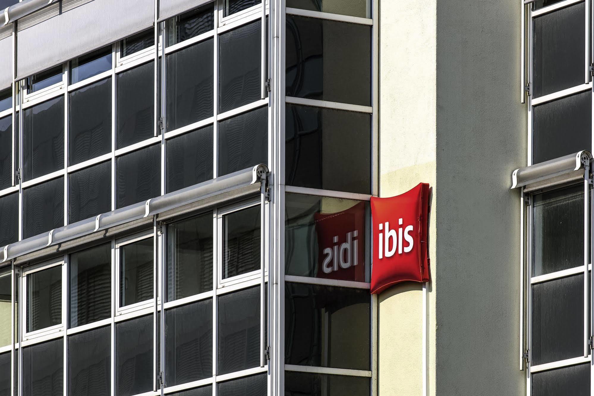 Ibis Hauptbahnhof 2*